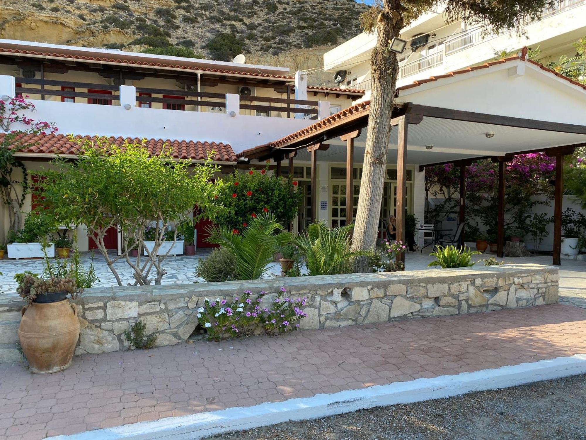 Pension Romantika Mátala Exterior foto
