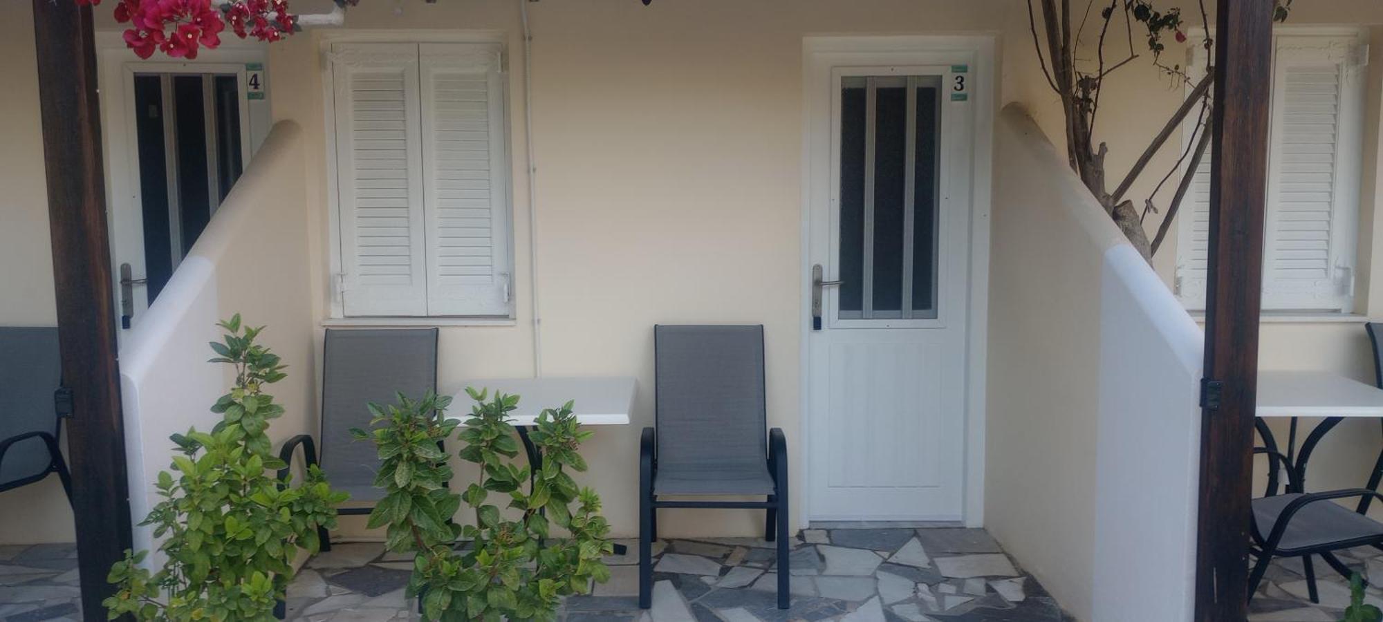 Pension Romantika Mátala Exterior foto