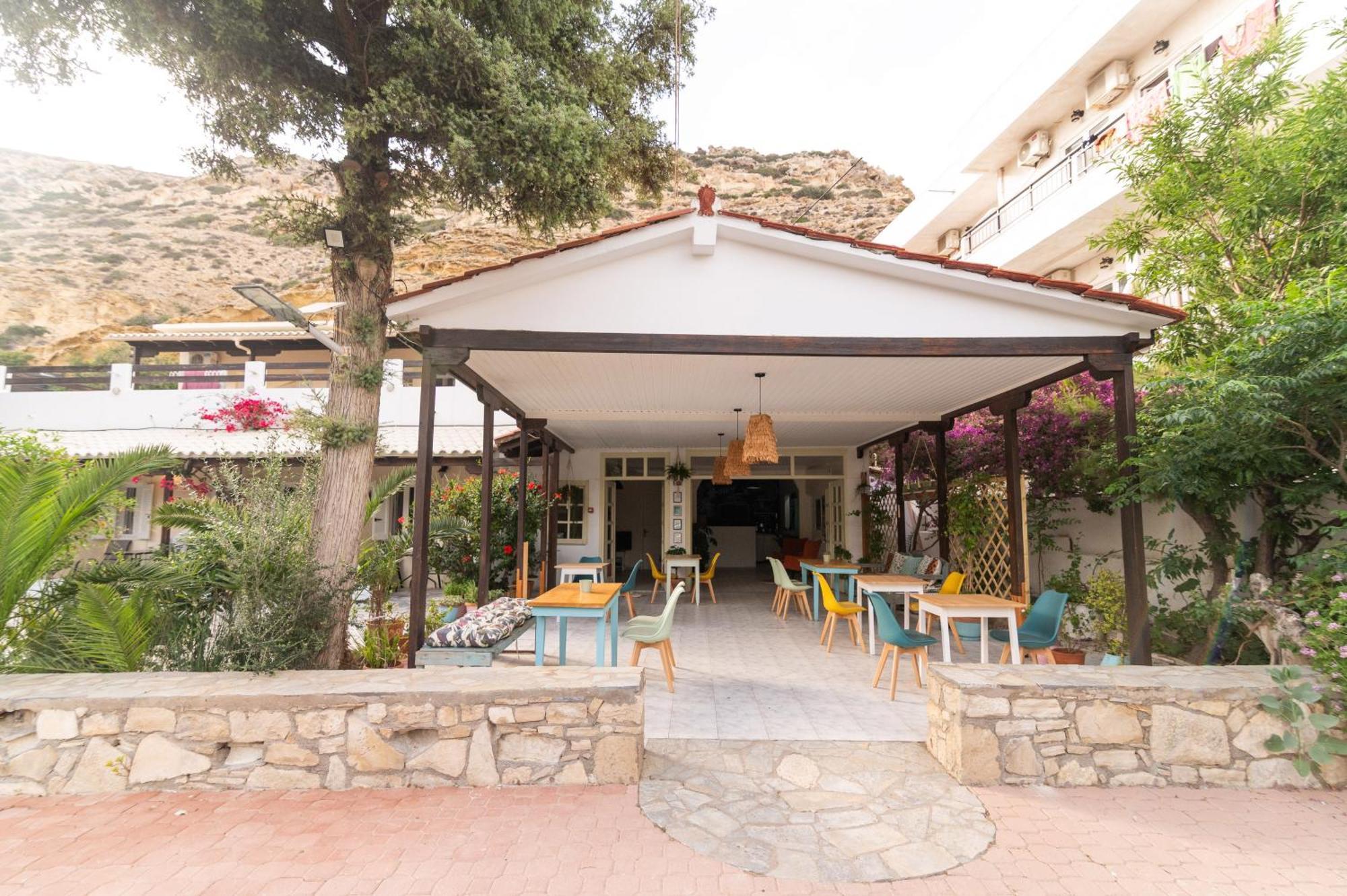 Pension Romantika Mátala Exterior foto